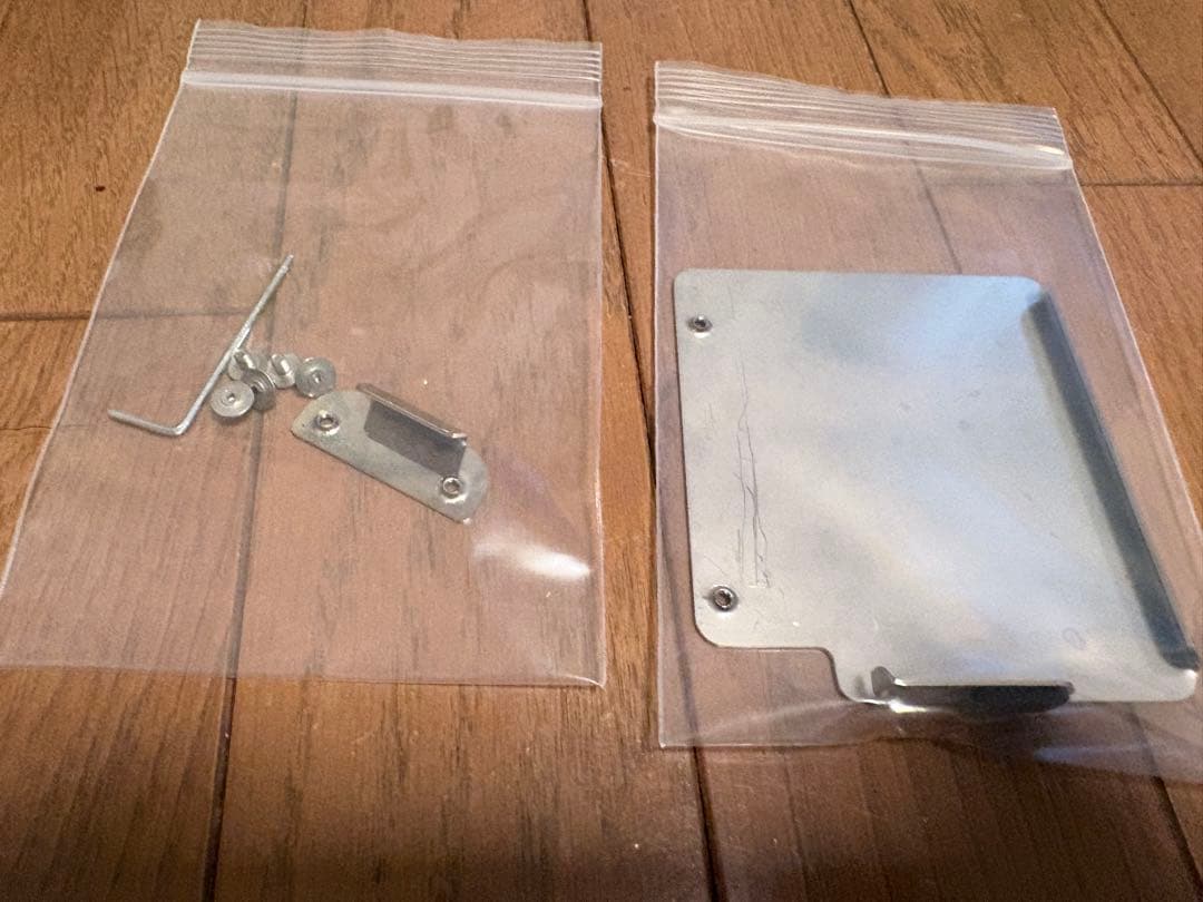 ウッチーさん専用VW Maniacsトゥーラン　ティグアン　フットレスト　左のみ