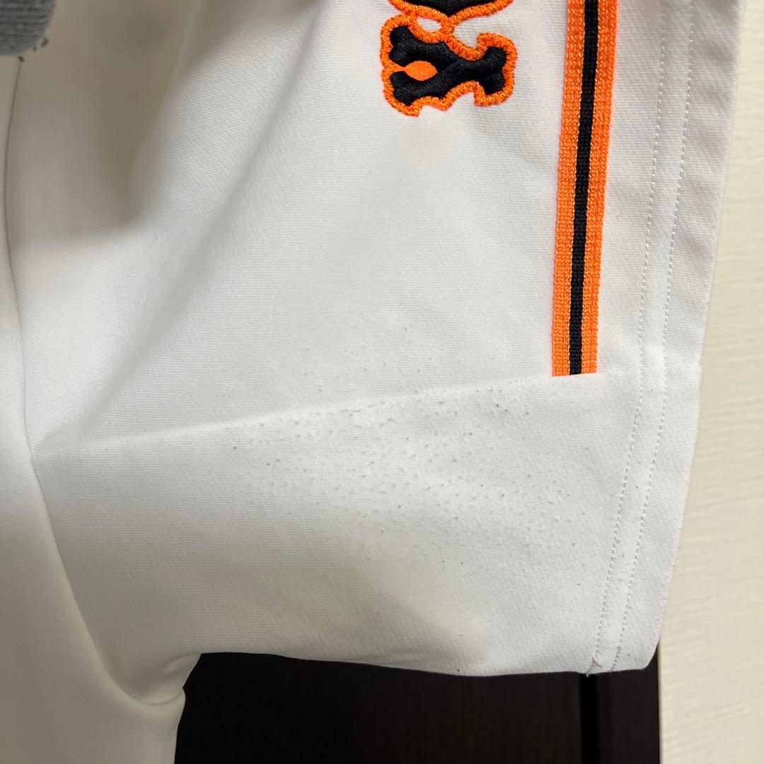 読売ジャイアンツ　巨人　岡本和真　ユニフォーム　LG