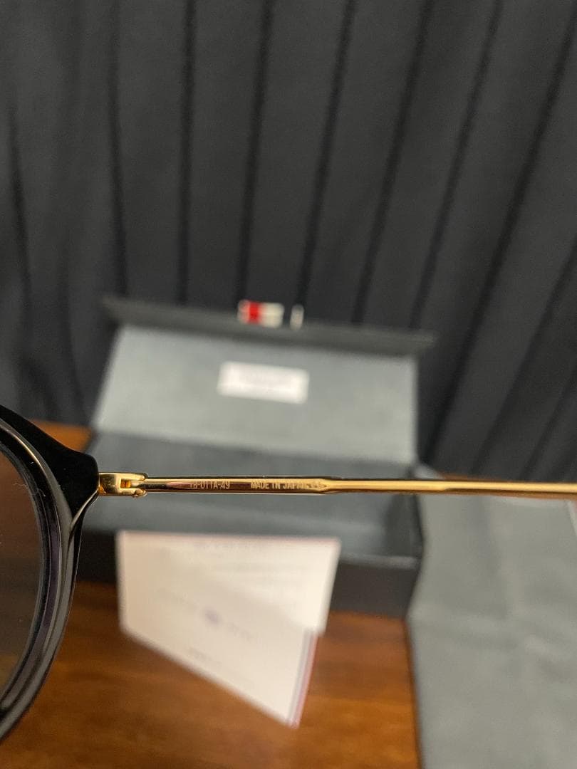 【国内正規品】【極美品】THOM BROWNE TB-011A 49