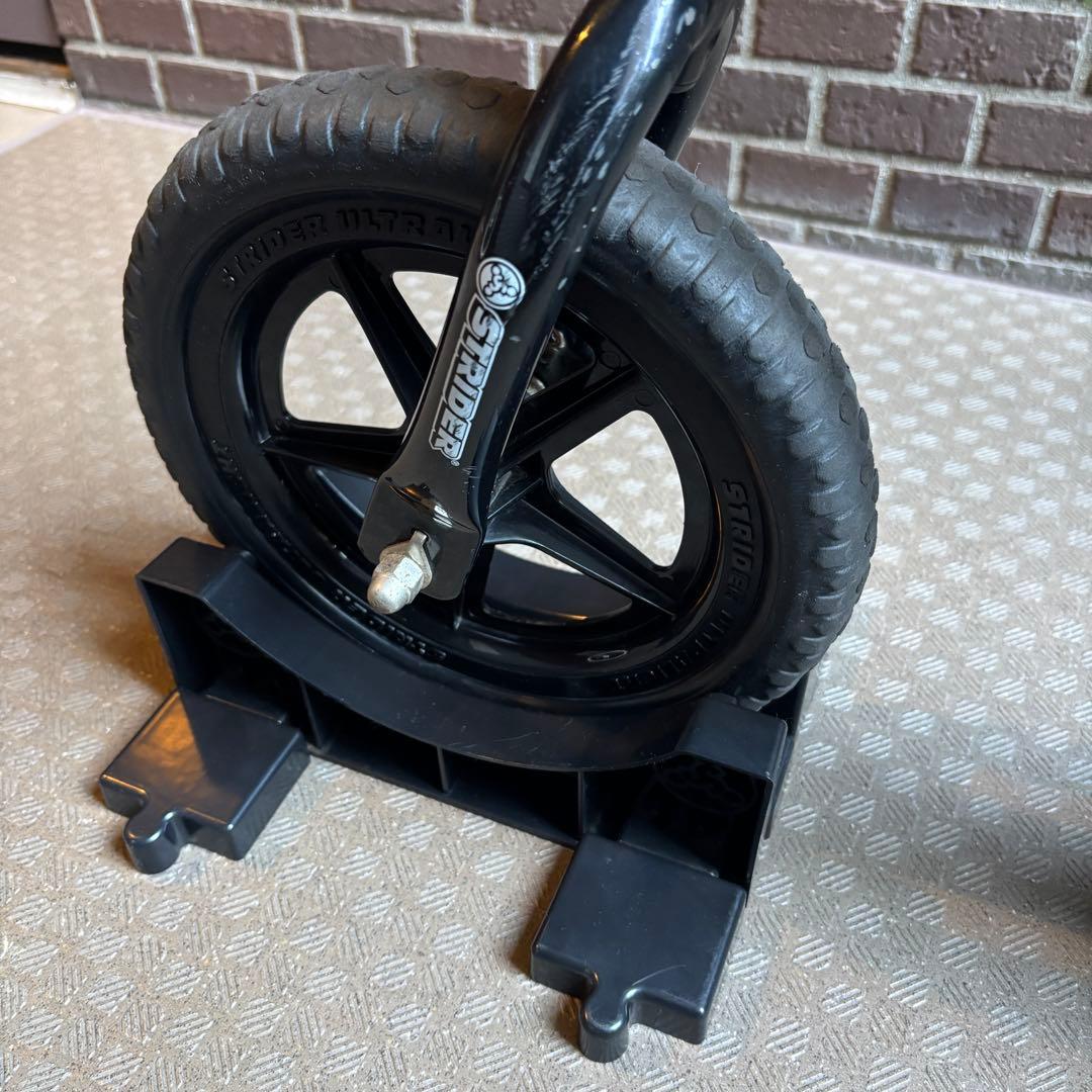 STRIDER バランスバイク グリーン 12インチ