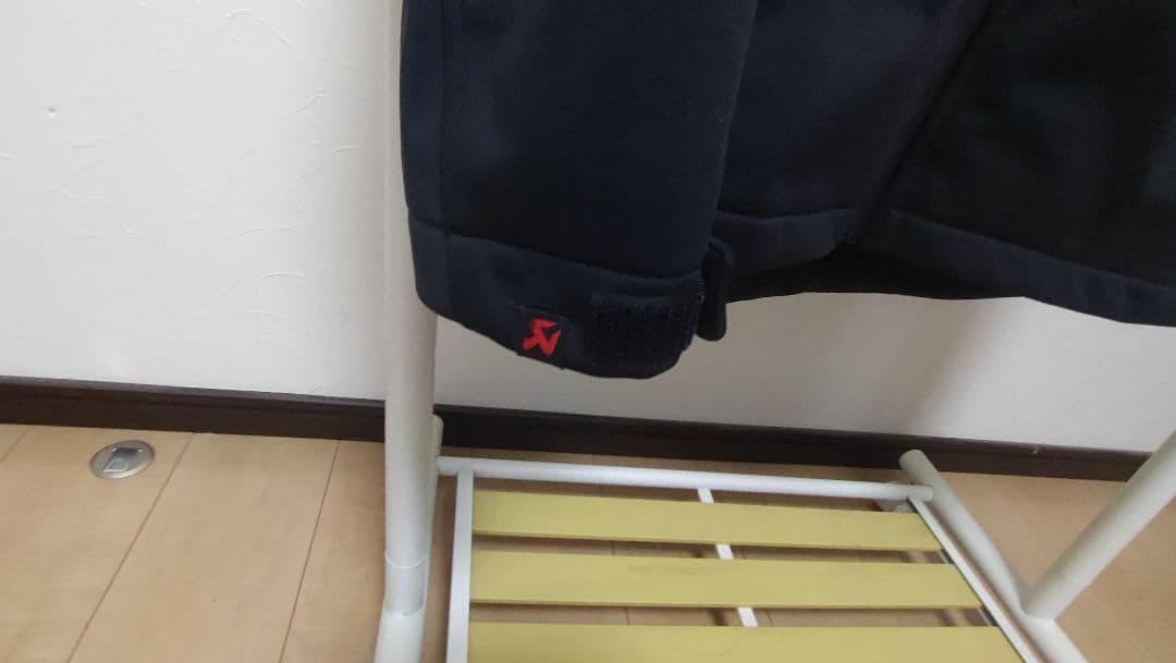 アクラポビッチ　ソフトシェル　ジャケット　タイチ　コミネ　クシタニ