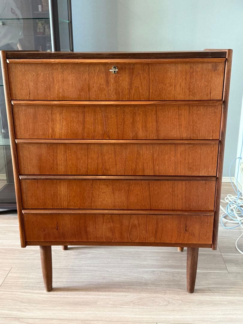 ミッドセンチュリー木製タンス 5引き出し 鍵付き