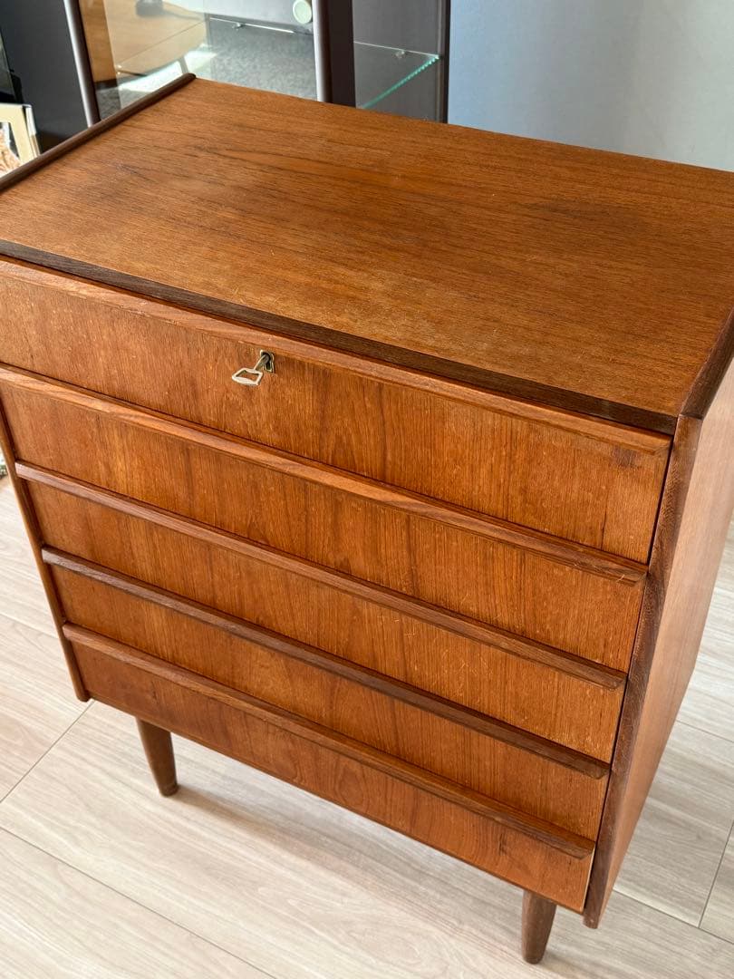 ミッドセンチュリー木製タンス 5引き出し 鍵付き