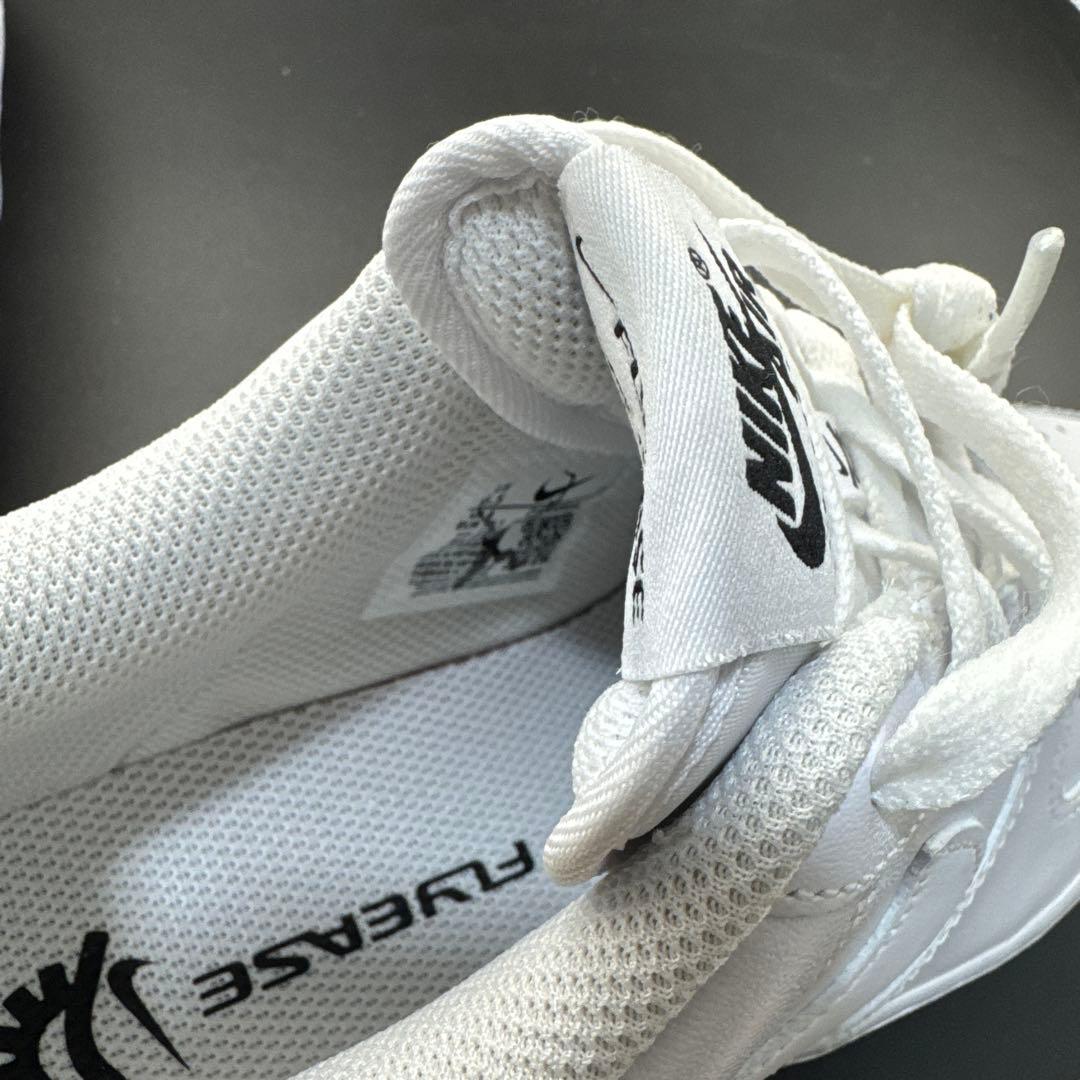 ナイキ　エアフォースAIR FORCE 1 レディース　イージーオン　23.5