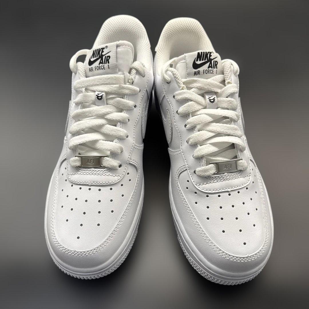 ナイキ　エアフォースAIR FORCE 1 レディース　イージーオン　23.5