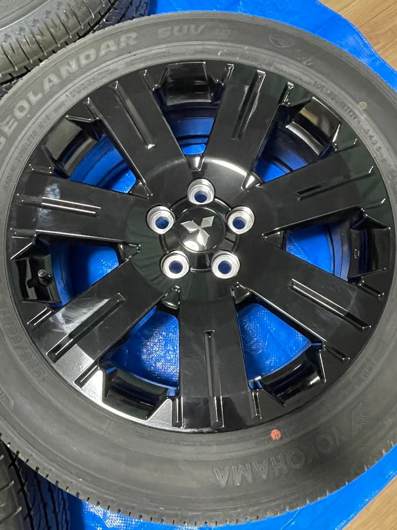 三菱デリカD5 シャモニー タイヤ ホイール 4セット【新車外し】