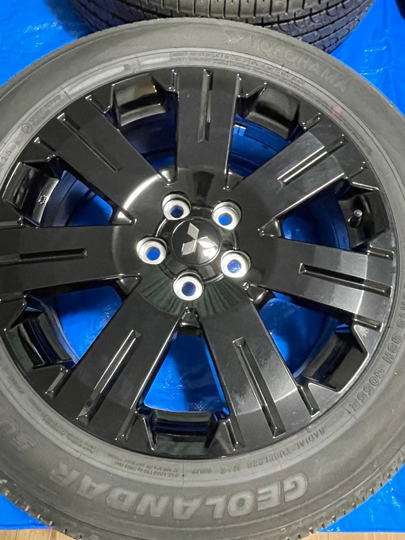 三菱デリカD5 シャモニー タイヤ ホイール 4セット【新車外し】