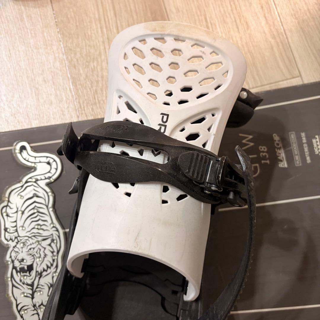 SABRINA サブリナGTW138cm スノーボード ビンディング　ケース付き