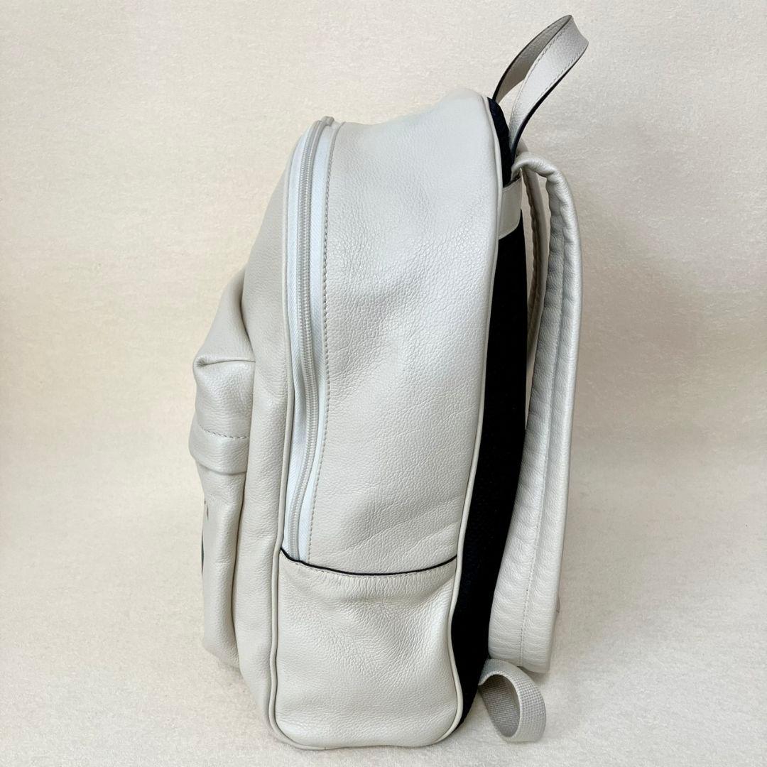 グッチ リュックサック バックパック レザー ロゴ シェリーライン オフホワイト