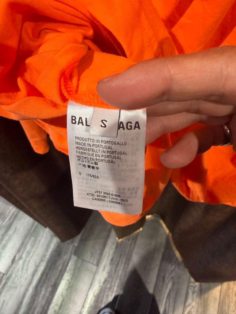 BALENCIAGA オレンジ 長袖カットソー