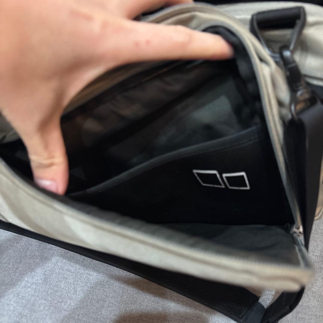 美品 ノース フェイス シャトル 3WAY デイパック ショルダーバッグ