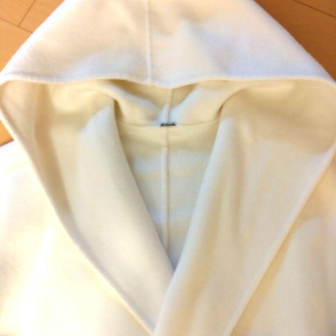 ホワイト フード付きローブ