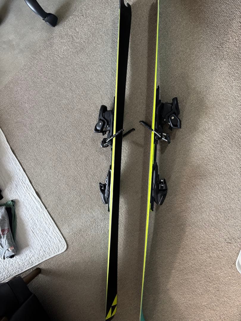 値引交渉歓迎　4日のみ使用FISCHER RC4 SC スキー ビンディング付き