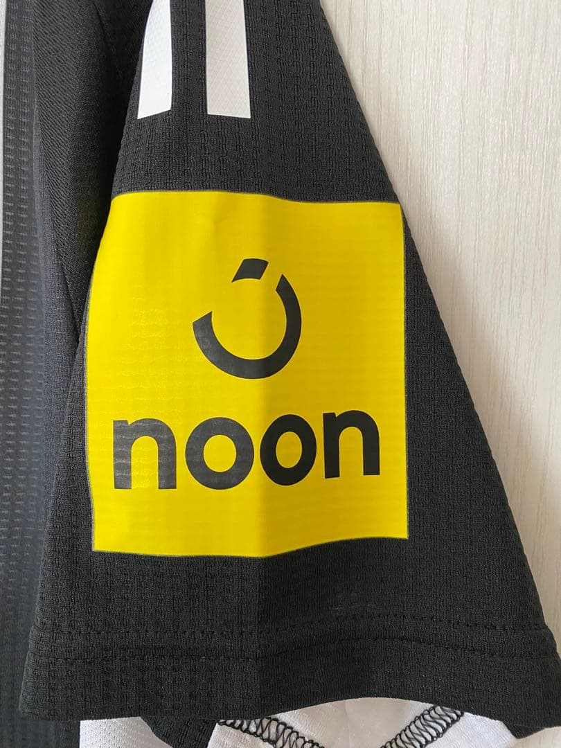 ニューカッスルユナイテッド24-25 ホームオーセンティックユニフ オーム　ＸＬ