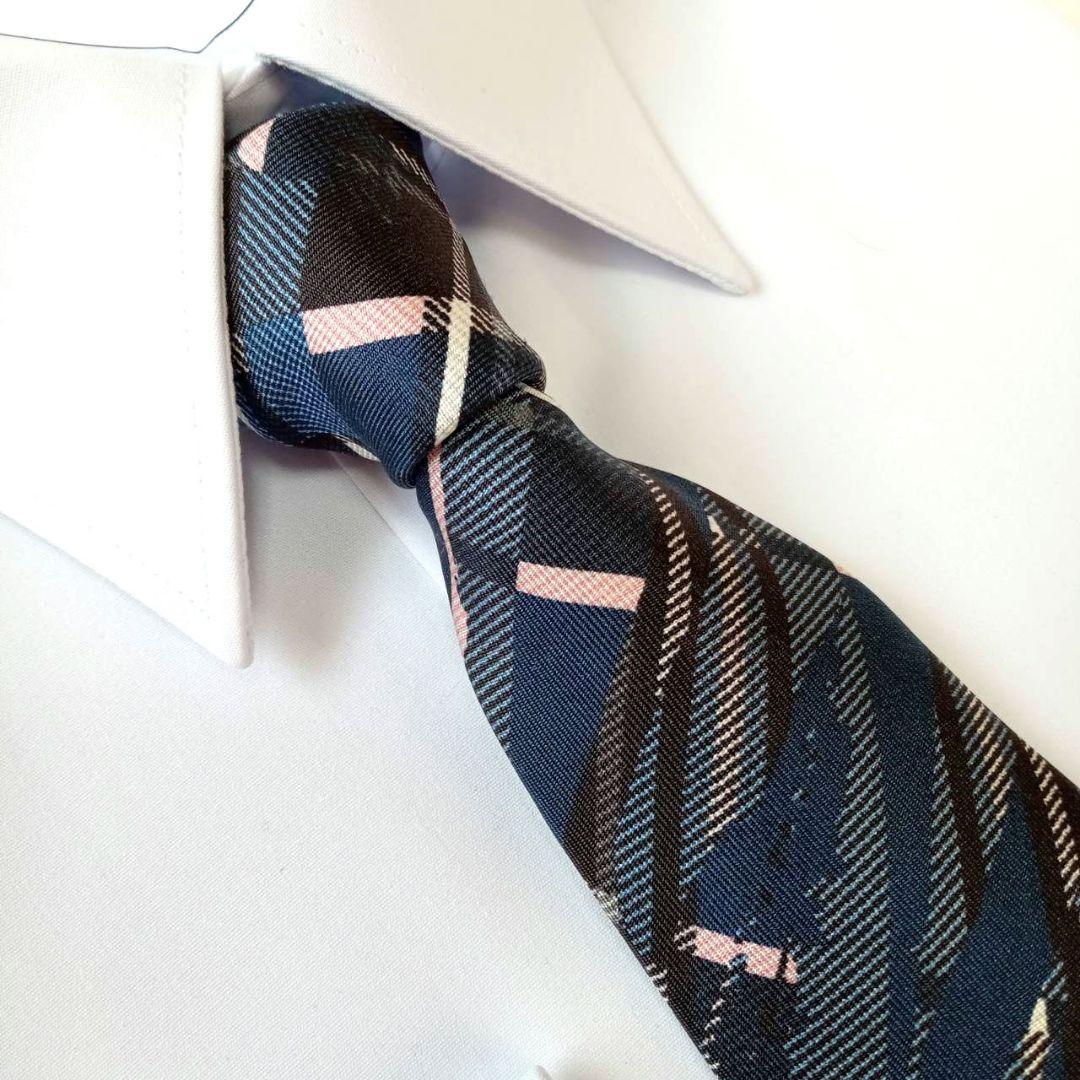 【極美品】ヴィヴィアンウエストウッド　ネクタイ　変形チェック　オーブ　シルク