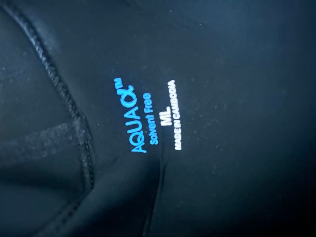 12/3まで限定お値下げ セミドライ ウエットスーツ MLサイズ