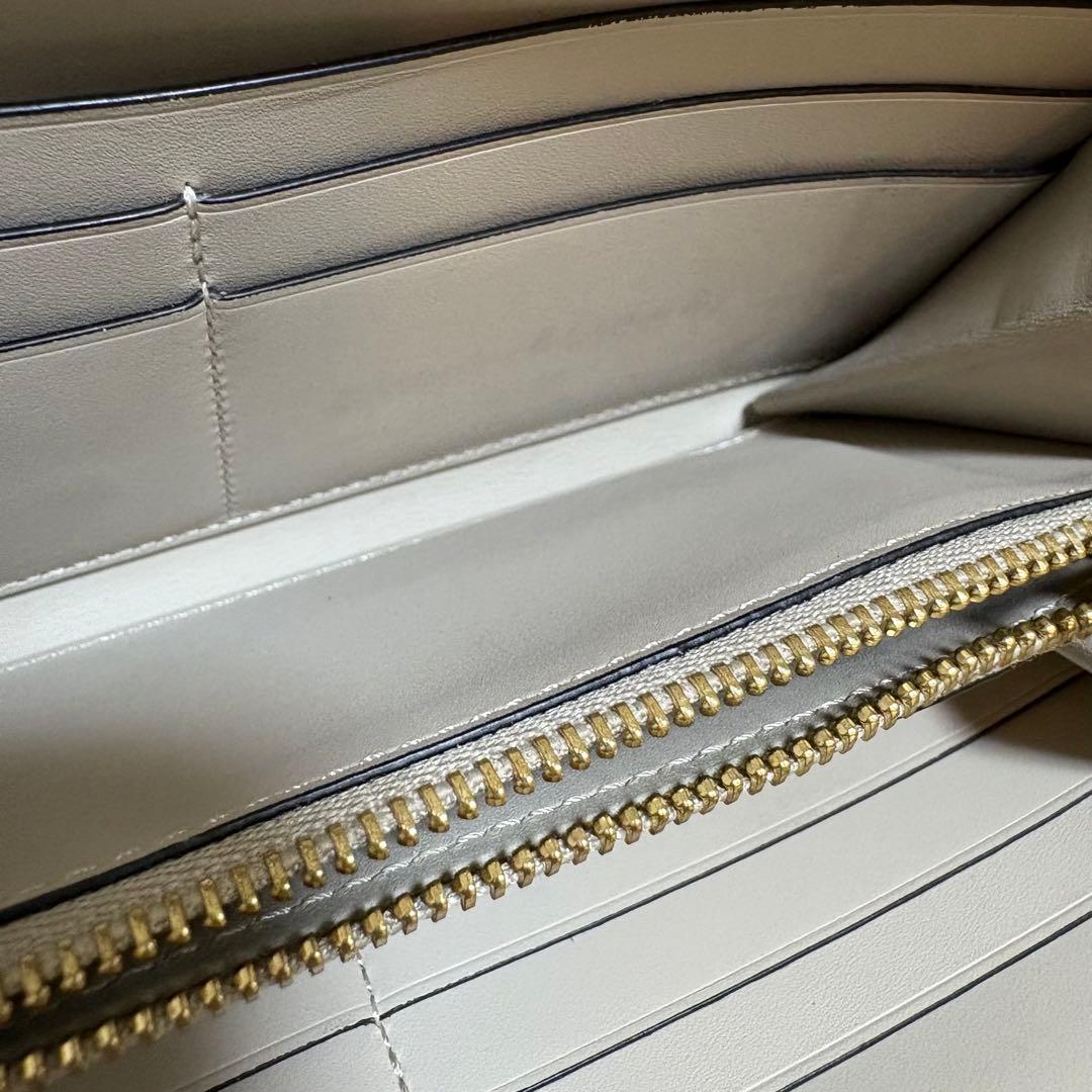 LOEWE リピートジップアラウンド　長財布　ベージュ