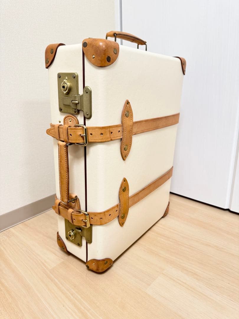 グローブトロッター サファリ キャリーオン 34Lスーツケース トランク