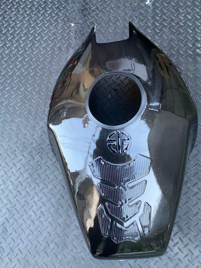 ゼファー400 マーク2 FRPタンクカバー