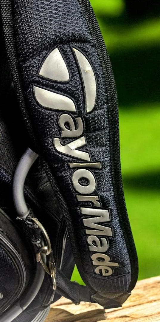 送料無料/美品　TaylorMade １４分割　レアモデル大型キャディバッグ