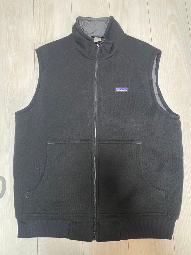 極美品　patagonia Insulated ベターセーターベスト　ブラック