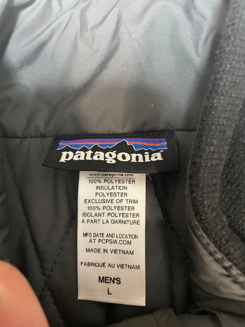 極美品　patagonia Insulated ベターセーターベスト　ブラック