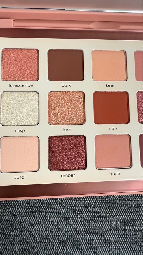 Natasha Denona Bloom Palette アイシャドウパレット