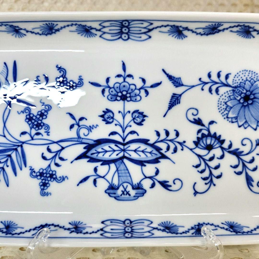 mY。マイセン　長角皿　２３センチ　×　１３センチ　１枚 　です。