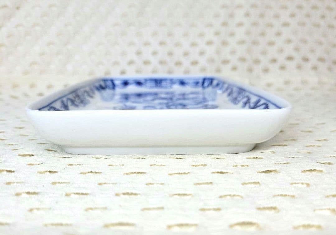 mY。マイセン　長角皿　２３センチ　×　１３センチ　１枚 　です。