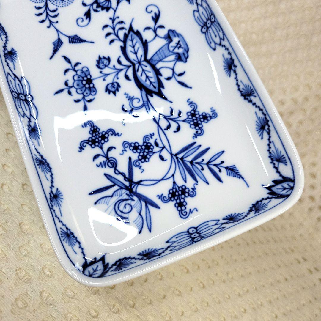 mY。マイセン　長角皿　２３センチ　×　１３センチ　１枚 　です。