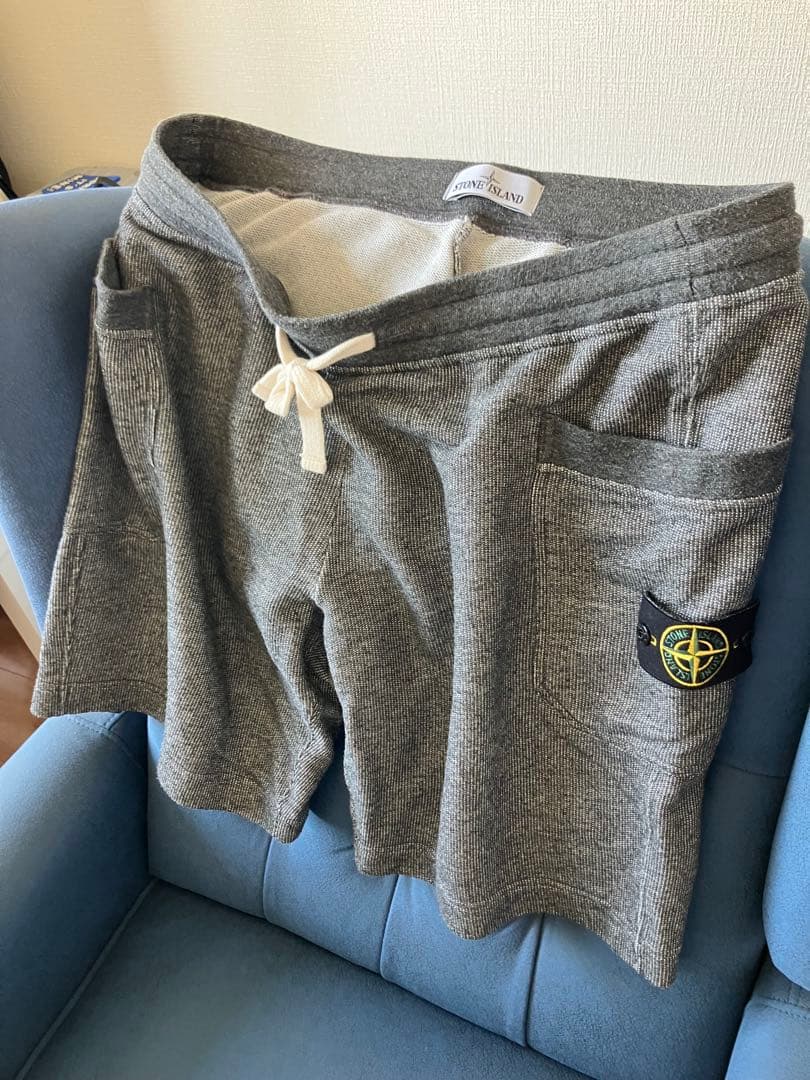 ⭐︎しょーたSTONE  グレーショートパンツ　XL