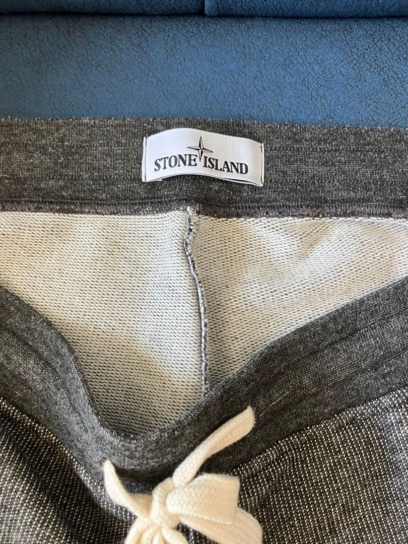 ⭐︎しょーたSTONE  グレーショートパンツ　XL