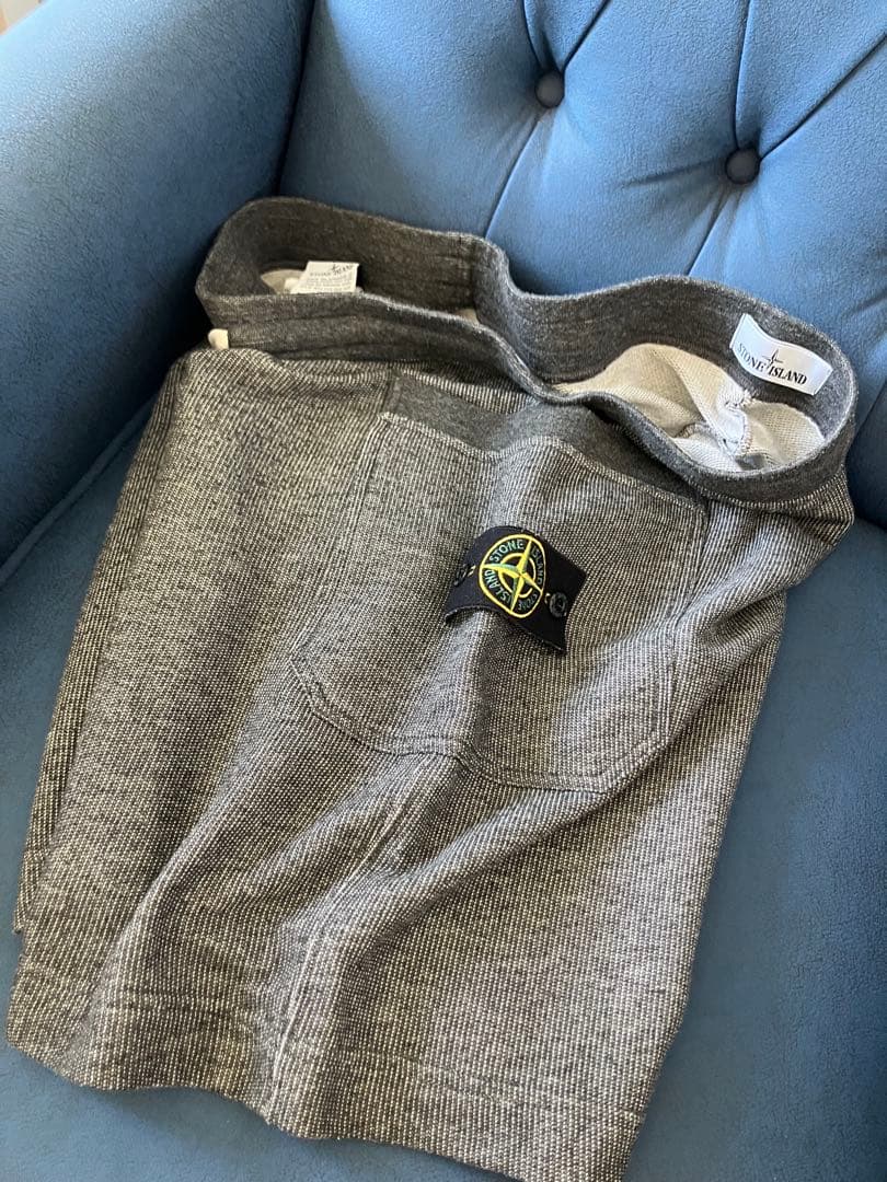 ⭐︎しょーたSTONE  グレーショートパンツ　XL