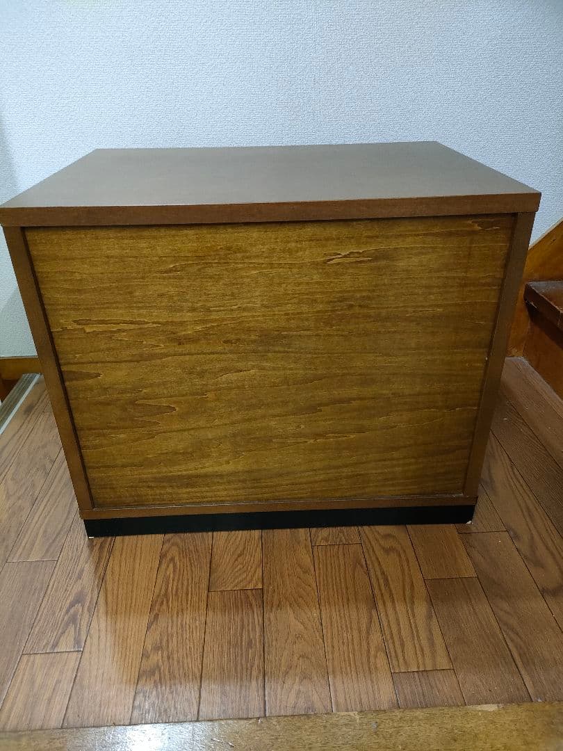 【カリモク】【ずっしり重い】【高級家具】小型箪笥　小物収納　ローチェスト