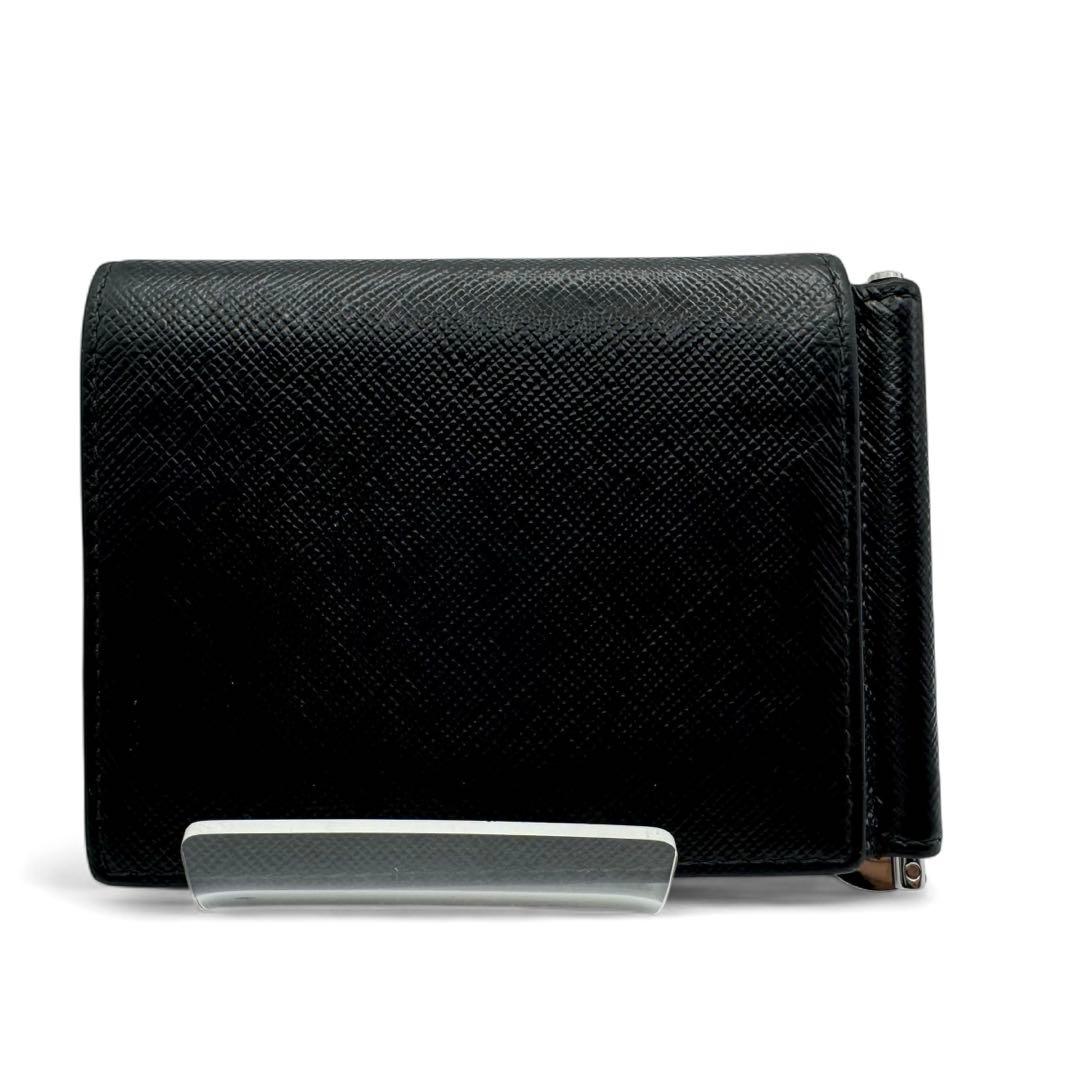 美品　プラダ　マネークリップ サフィアーノレザー 三つ折り カードケース