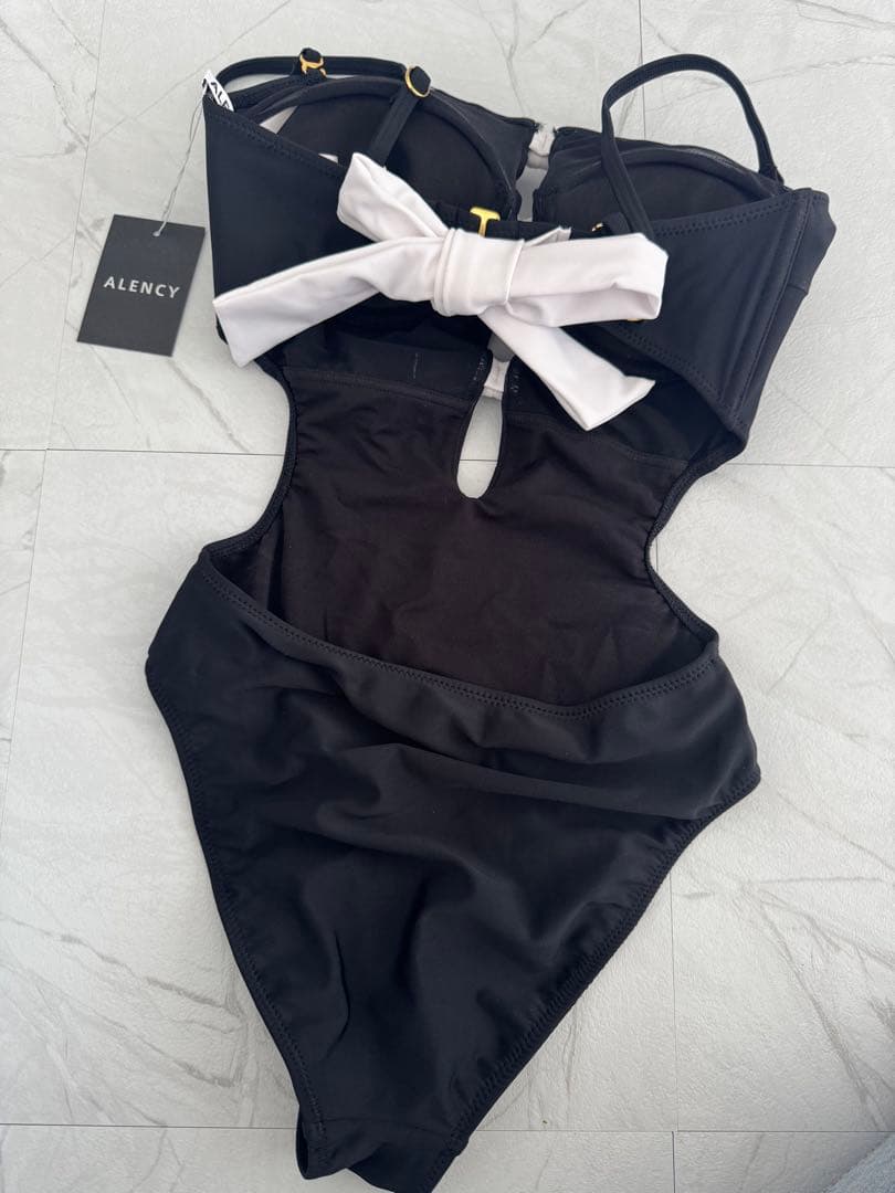 ALENCY♡ウエストカットリボンワンピース♡水着