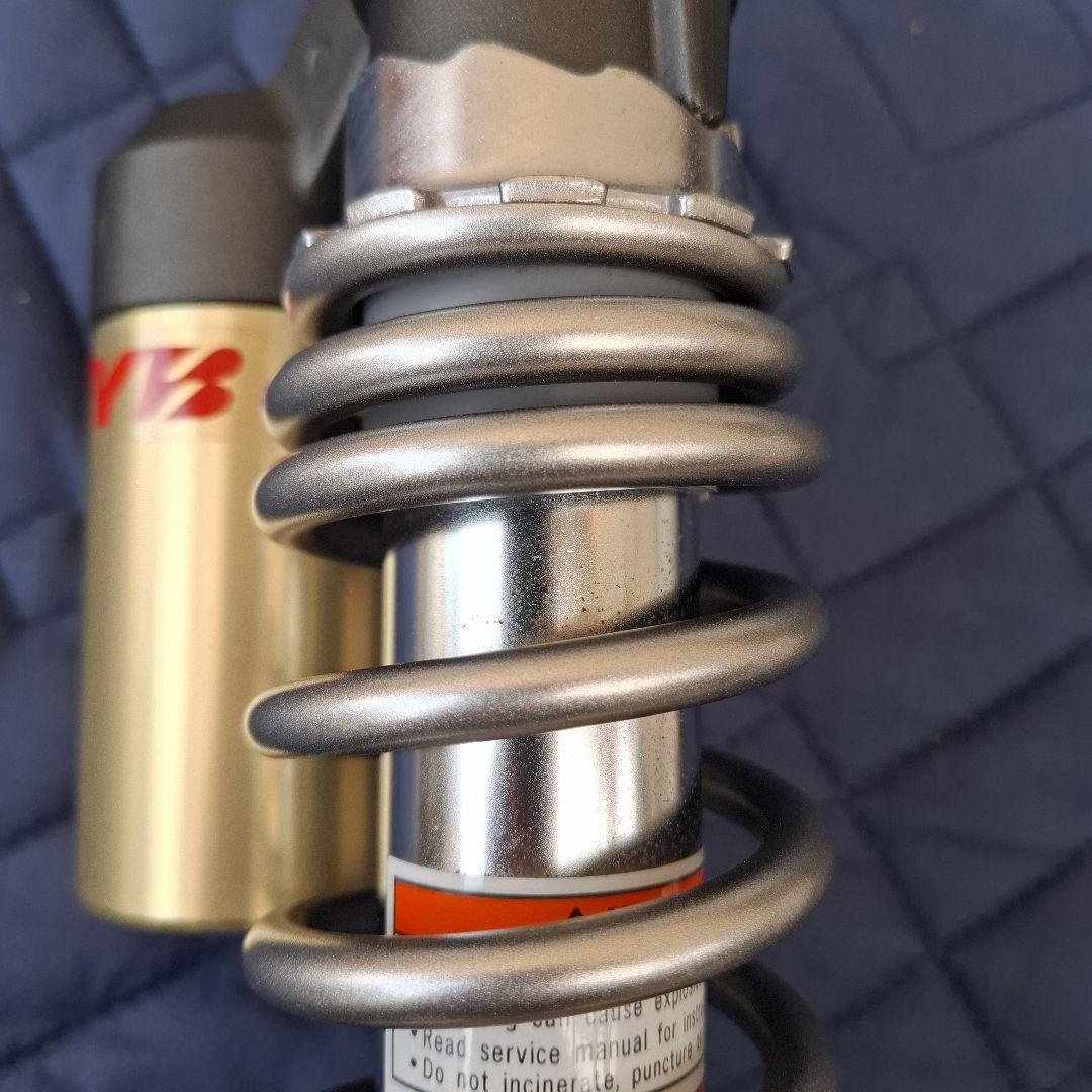 ZRX1200DAEG　純正KYBサスペンション