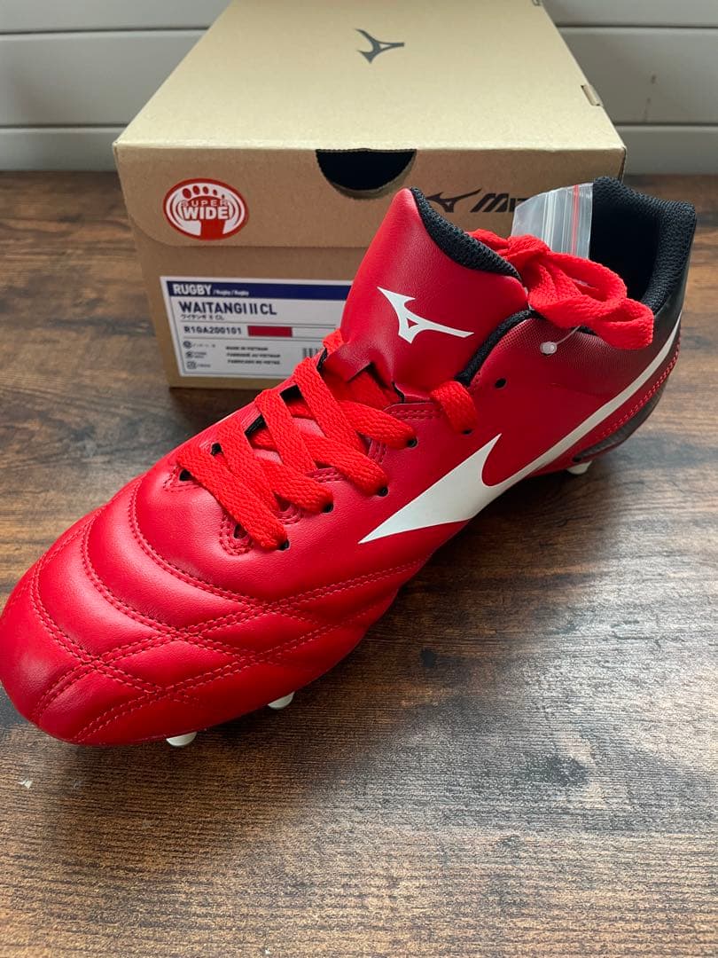 【新品おまけ付き】ミズノ　Watanabe ラグビーシューズ レッド 27cm