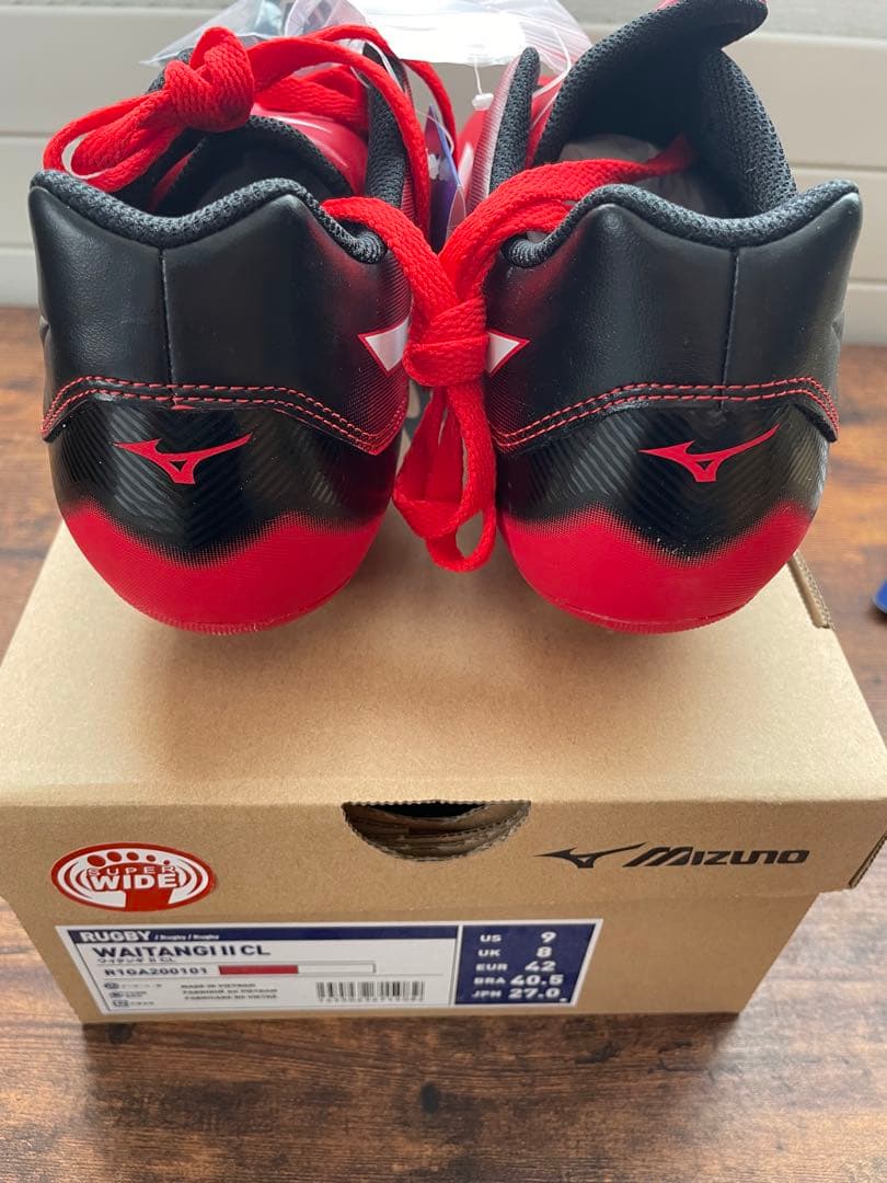 【新品おまけ付き】ミズノ　Watanabe ラグビーシューズ レッド 27cm