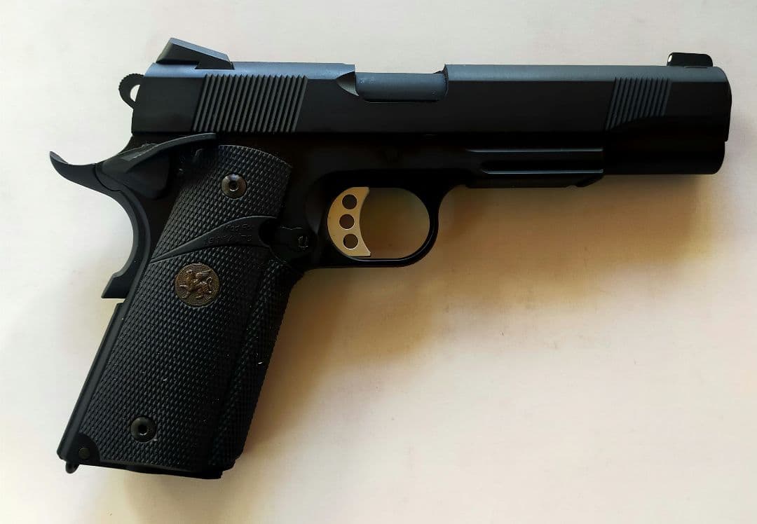 トイガン carbon8 M45 CQP