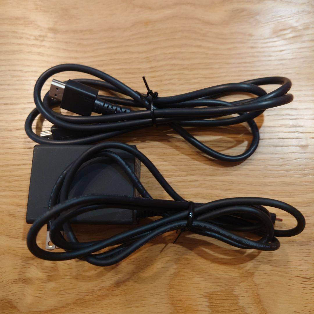 NintendoSwitchマリオレッド本体セット充電グリップ2個