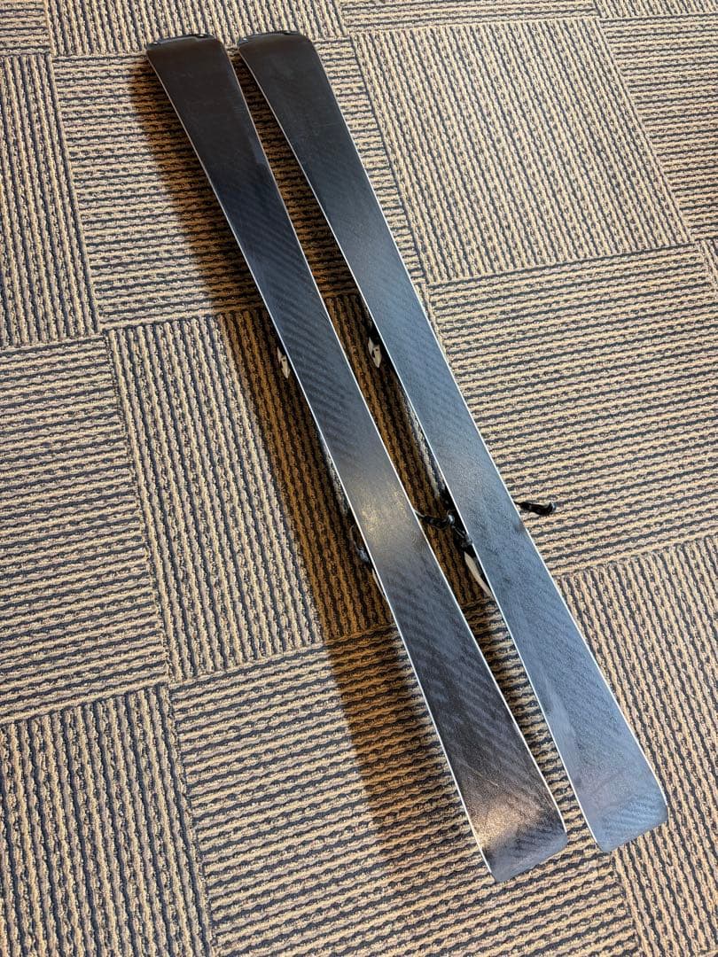 VOLKL フォルクル DEACN 7.6 133cm ミッドスキー