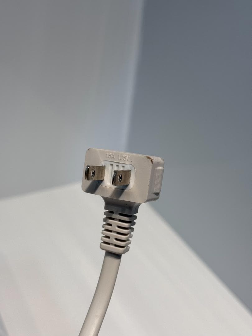 20 Hisense　2020年製　エアコン　分解洗浄済　10〜12畳用