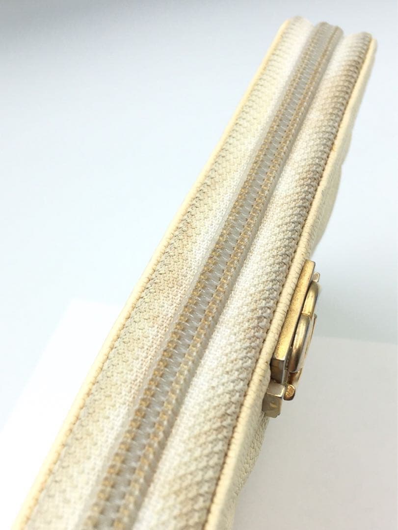 シャネル　CHANEL キャビアスキン　長財布