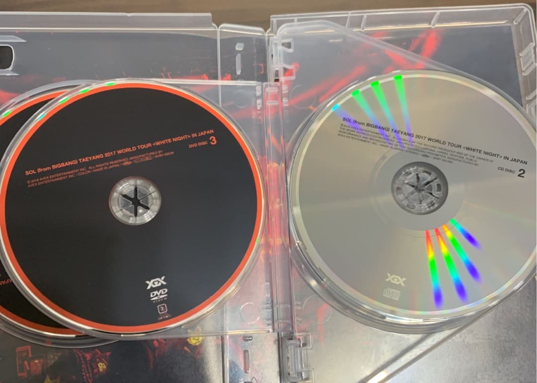 SOL(from BIGBANG)/TAEYANG 2017 WORLD TO…