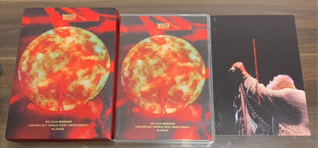 SOL(from BIGBANG)/TAEYANG 2017 WORLD TO…