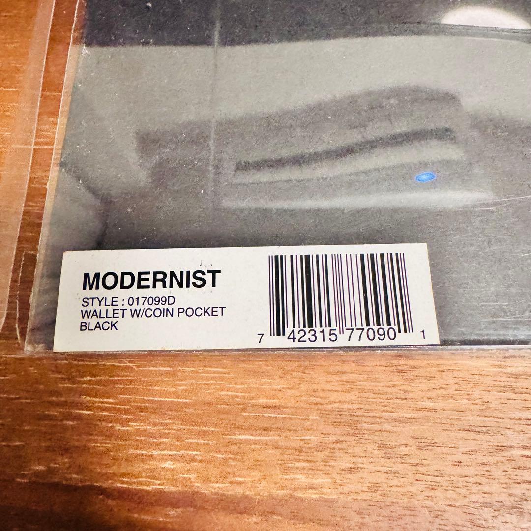 TUMI 二つ折り　財布　MODERIST 017099D