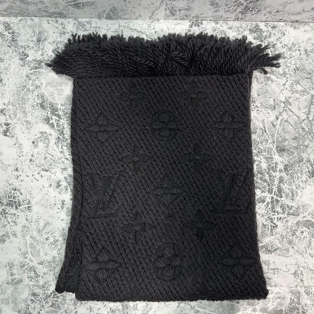 ✨LOUIS VUITTON✨　ルイヴィトン　マフラー　ロゴマニア