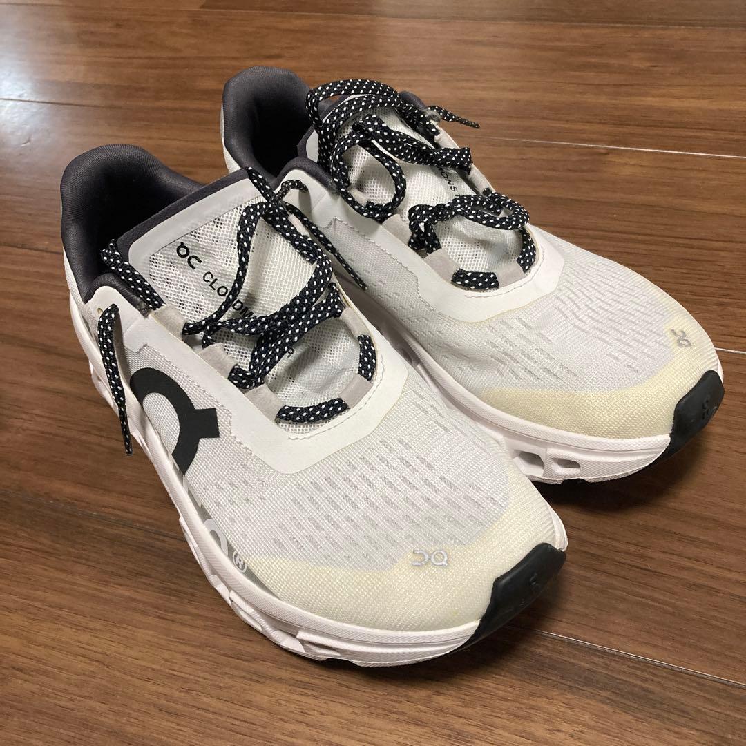 On Cloudmonstar ホワイト×ブラック【24.5】クラウドモンスター