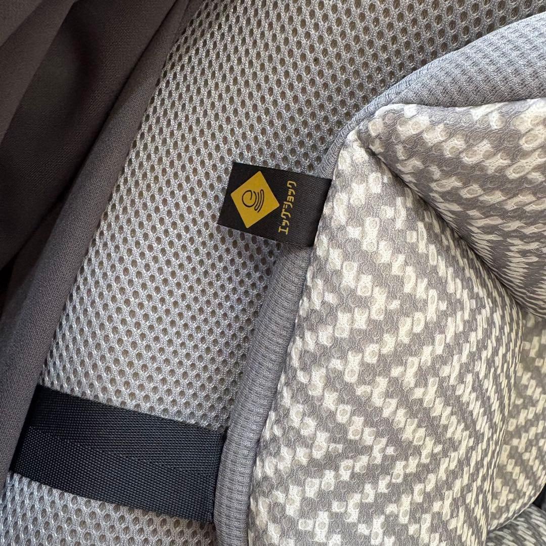 コンビ ISOFIX固定 クルムーヴスマート チャイルドシート